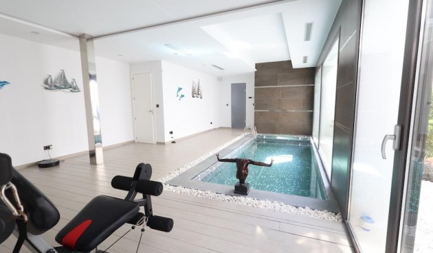 Återförsäljning - Villa -
Jávea - Costa Blanca