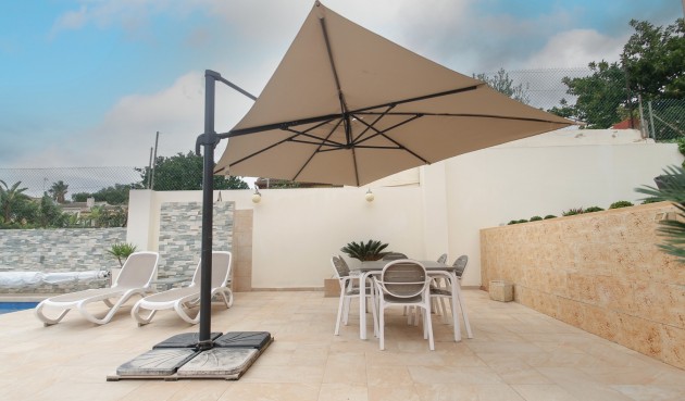 Resale - Villa -
Torrevieja - Costa Blanca