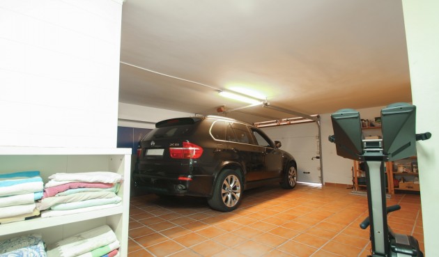 Resale - Villa -
Torrevieja - Costa Blanca