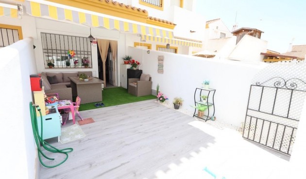 Resale - Duplex -
Pilar de la Horadada - Costa Blanca
