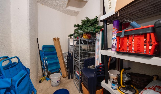 Resale - Apartment -
Torrevieja - Playa de los Locos