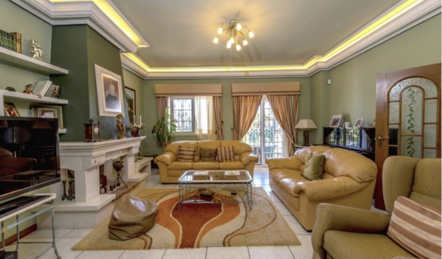 Brukt - Villa -
La Mata - Costa Blanca