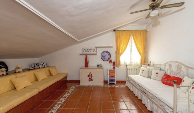 Brukt - Villa -
La Mata - Costa Blanca