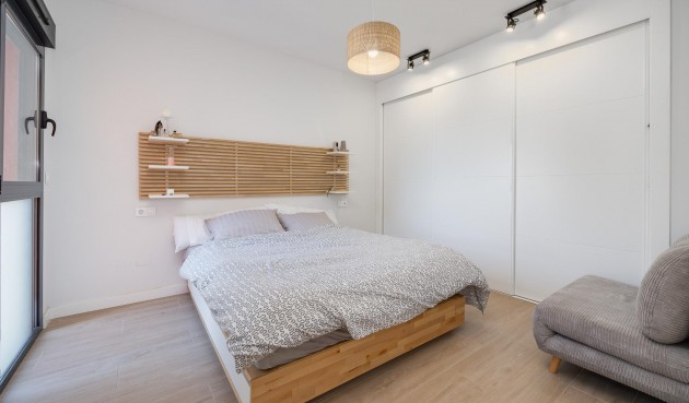 Brukt - Apartment -
Orihuela Costa - Villamartín-las Filipinas