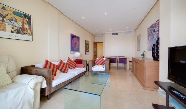 Brukt - Apartment -
Torrevieja - Paseo Maritimo