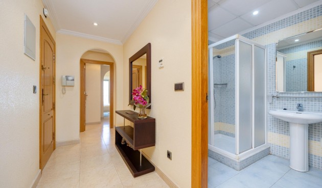Brukt - Apartment -
Torrevieja - Paseo Maritimo