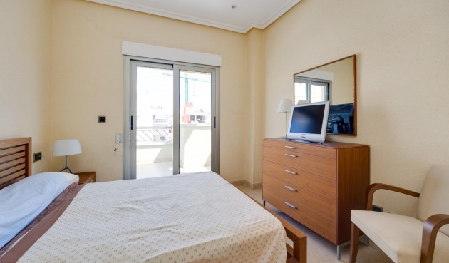 Brukt - Apartment -
Torrevieja - Paseo Maritimo