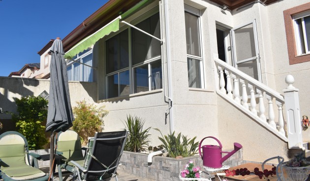 Brukt - Villa -
San Fulgencio - Costa Blanca