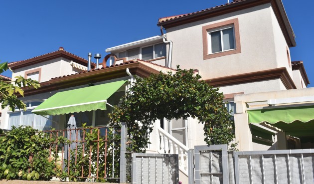 Brukt - Villa -
San Fulgencio - Costa Blanca