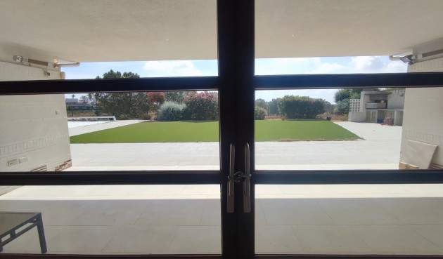 Brukt - Villa -
Peraleja Golf - Inland