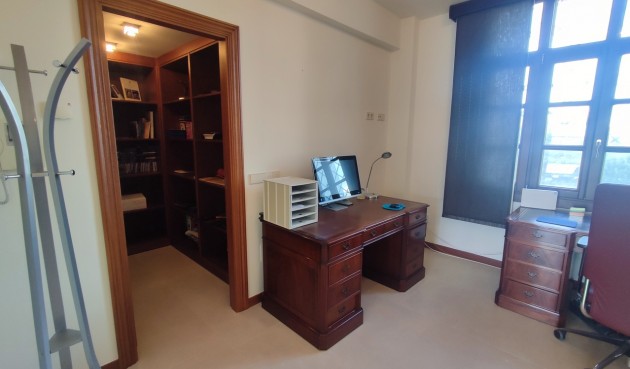 Brukt - Villa -
Peraleja Golf - Inland