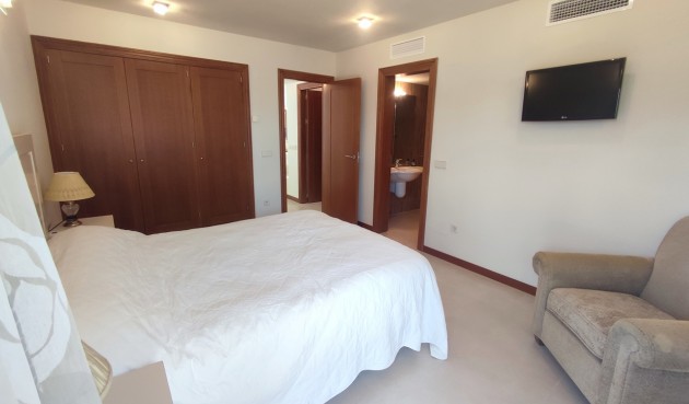 Brukt - Villa -
Peraleja Golf - Inland