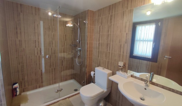 Brukt - Villa -
Peraleja Golf - Inland