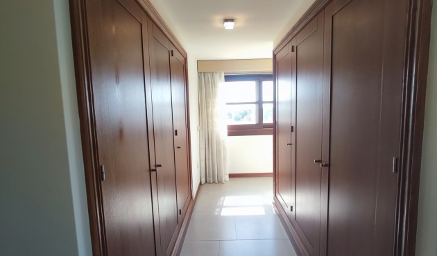 Brukt - Villa -
Peraleja Golf - Inland