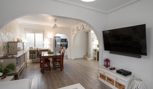 Resale - Town House -
Gran Alacant - Costa Blanca