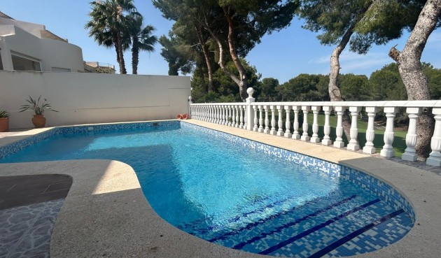 Resale - Villa -
Orihuela Costa - Costa Blanca