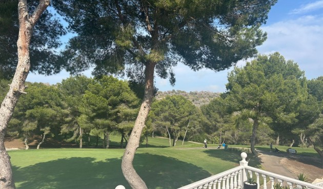 Resale - Villa -
Orihuela Costa - Costa Blanca