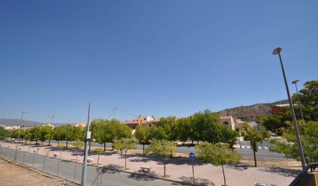 Brukt - Town House -
Pinoso - Inland