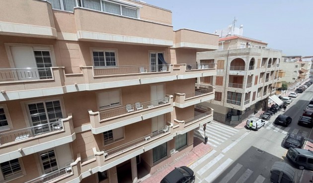 Återförsäljning - Apartment -
Torrevieja - La Mata