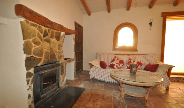 Resale - Villa -
Chinorlet - Inland