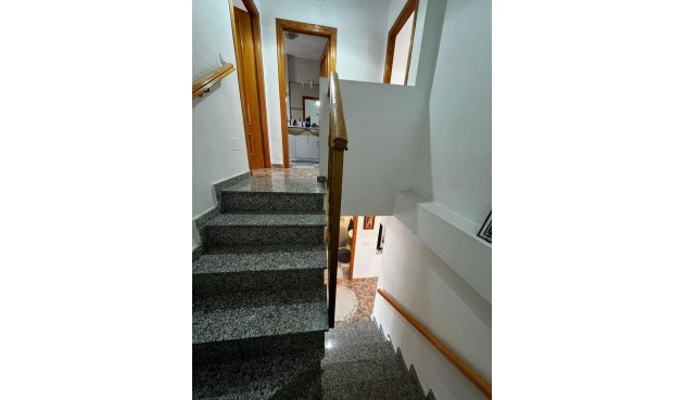 Återförsäljning - Town House Penthouse -
Torrevieja - La Florida