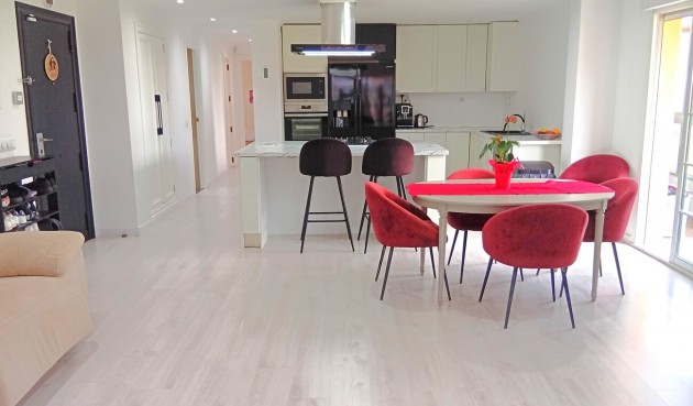 Brukt - Apartment -
Alicante - Costa Blanca