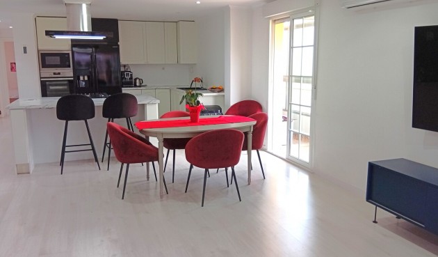 Brukt - Apartment -
Alicante - Costa Blanca