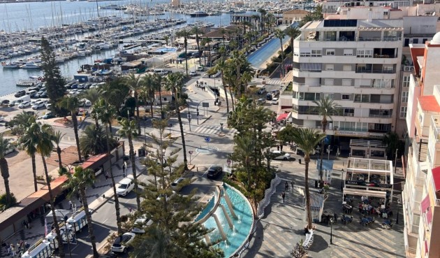 Återförsäljning - Apartment -
Torrevieja - Costa Blanca