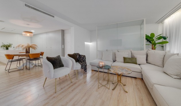 Resale - Apartment -
Torrevieja - Playa del Cura