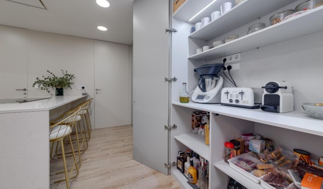 Resale - Apartment -
Torrevieja - Playa del Cura