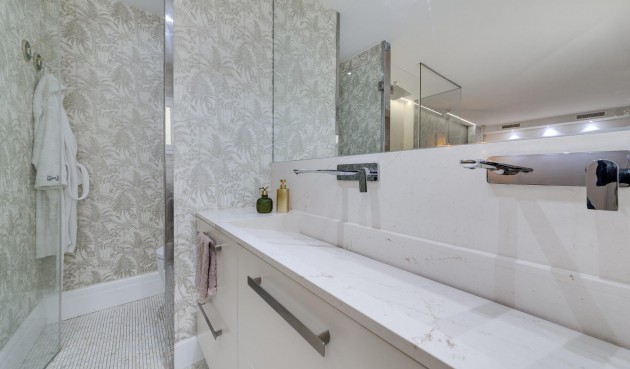 Resale - Apartment -
Torrevieja - Playa del Cura