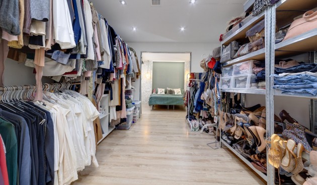 Resale - Apartment -
Torrevieja - Playa del Cura