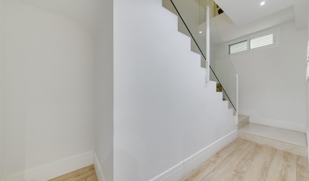 Resale - Apartment -
Torrevieja - Playa del Cura