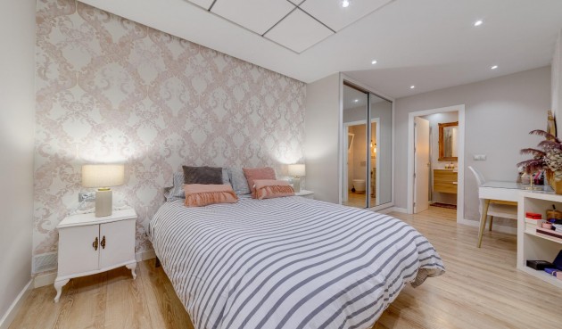 Resale - Apartment -
Torrevieja - Playa del Cura