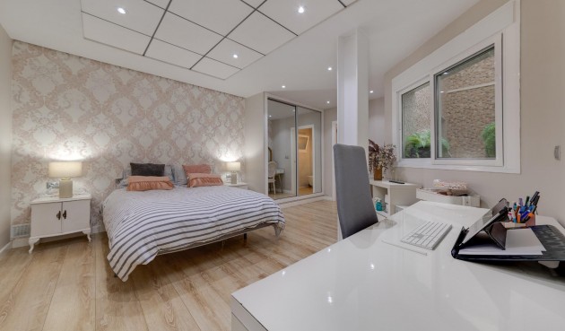 Resale - Apartment -
Torrevieja - Playa del Cura