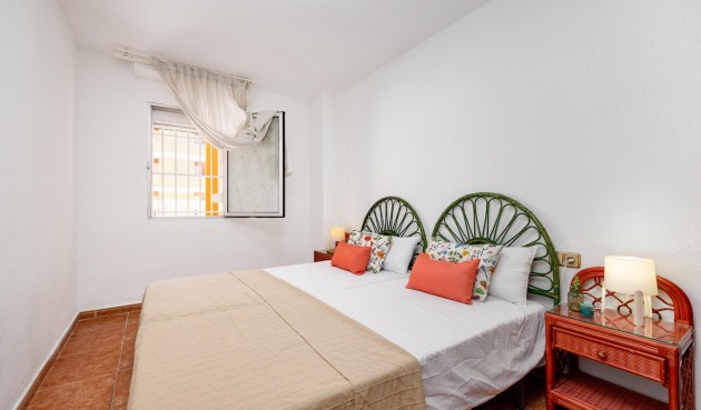 Resale - Apartment -
Torrevieja - Playa De Los Naufragos