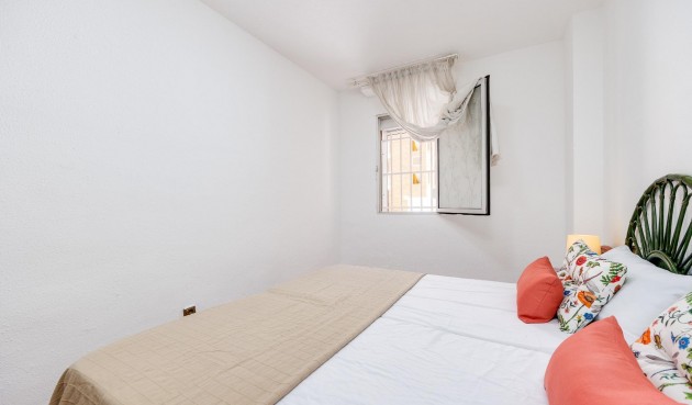 Resale - Apartment -
Torrevieja - Playa De Los Naufragos