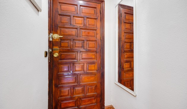 Resale - Apartment -
Torrevieja - Playa De Los Naufragos