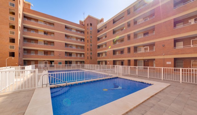 Resale - Apartment -
Torrevieja - Playa De Los Naufragos