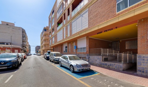 Resale - Apartment -
Torrevieja - Playa De Los Naufragos
