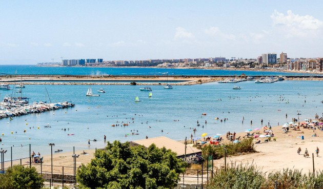 Resale - Apartment -
Torrevieja - Playa De Los Naufragos