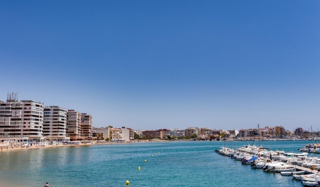 Resale - Apartment -
Torrevieja - Playa De Los Naufragos