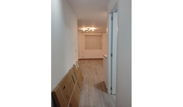 Återförsäljning - Apartment -
Torrevieja - Centro