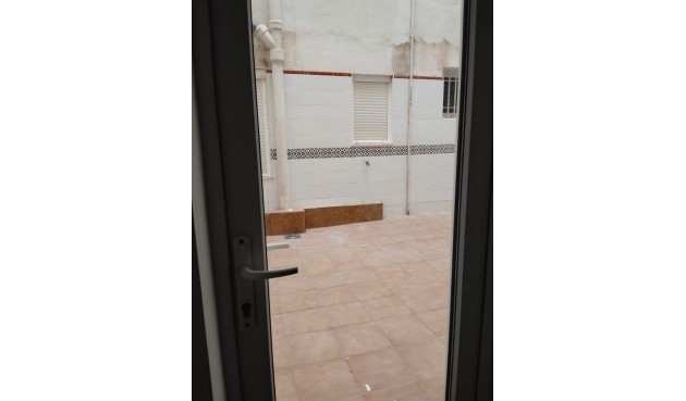 Återförsäljning - Apartment -
Torrevieja - Centro
