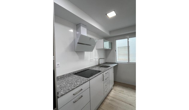 Brukt - Apartment -
Torrevieja - La Mata