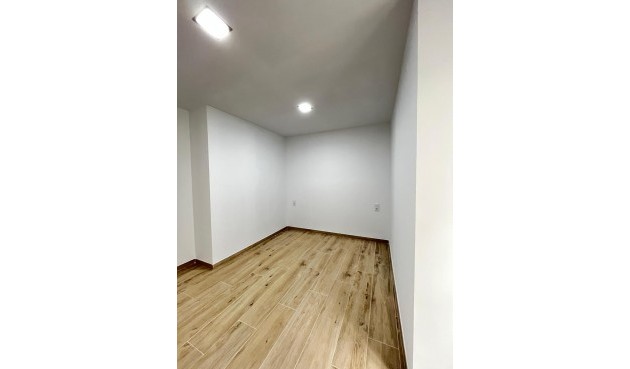 Brukt - Apartment -
Torrevieja - La Mata