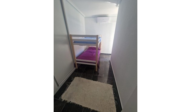 Brukt - Apartment -
Torrevieja - Centro - Muelle Pesquero