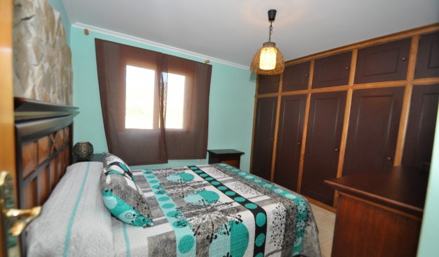 Brukt - Town House -
Casas Del Señor - Inland