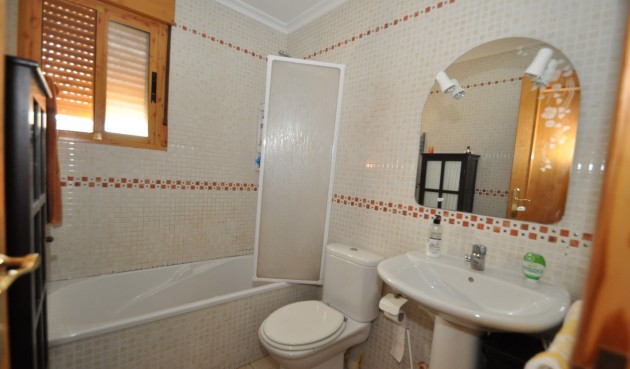 Brukt - Town House -
Casas Del Señor - Inland