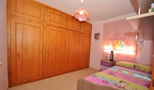 Brukt - Town House -
Casas Del Señor - Inland